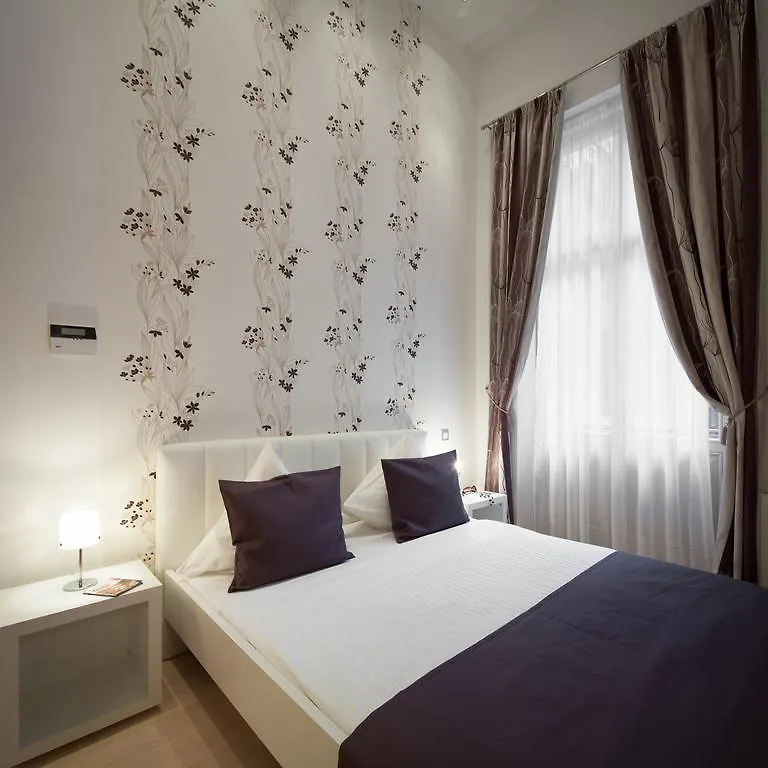 Splendid Residence Budapeste 4*,  Hungria